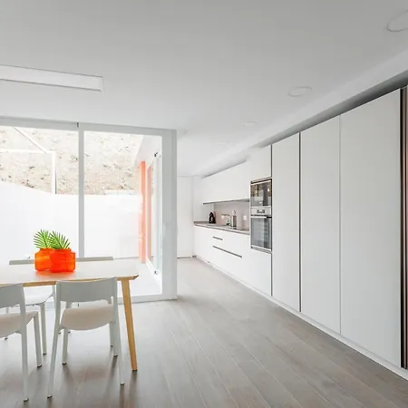 Espaciosa Y Luminosa En Zona Exclusiva Ferienhaus